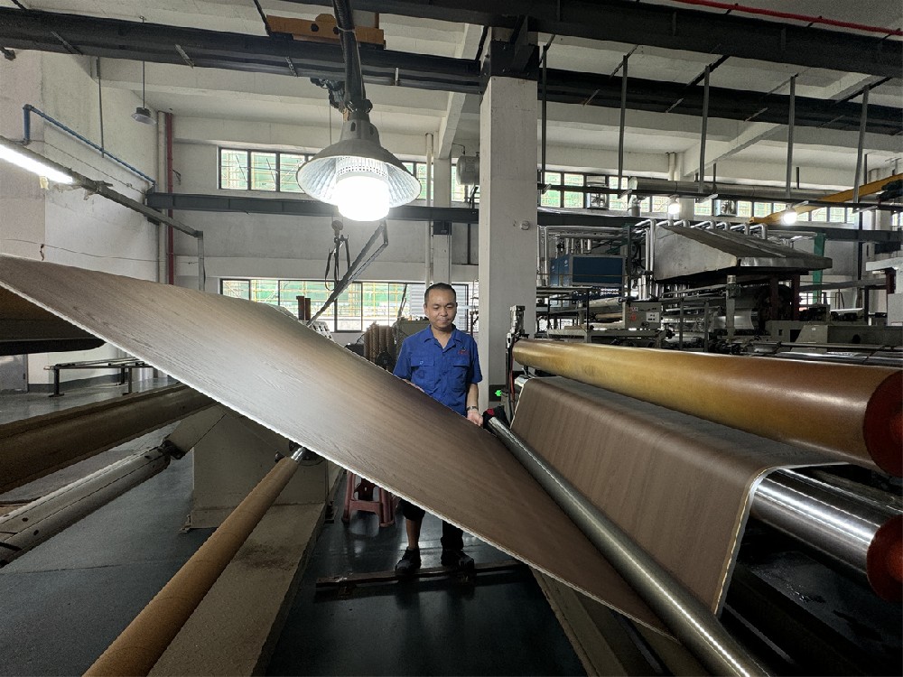 生產(chǎn)設(shè)備